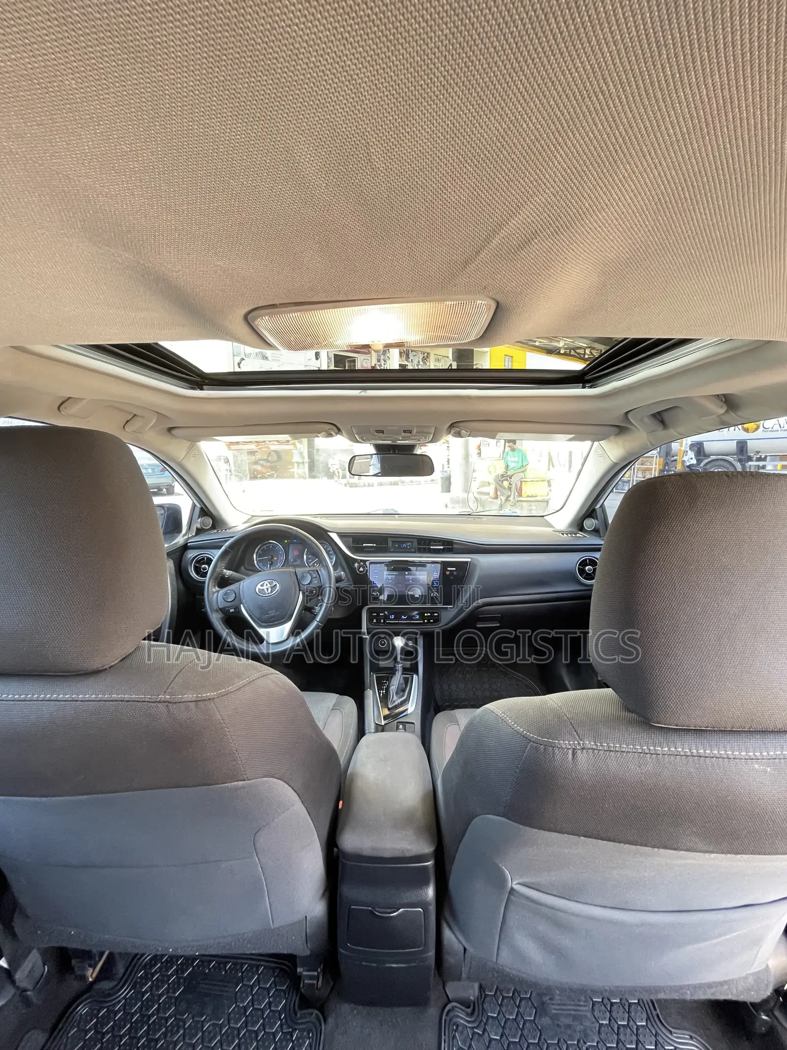 Toyota Corolla 2017 White