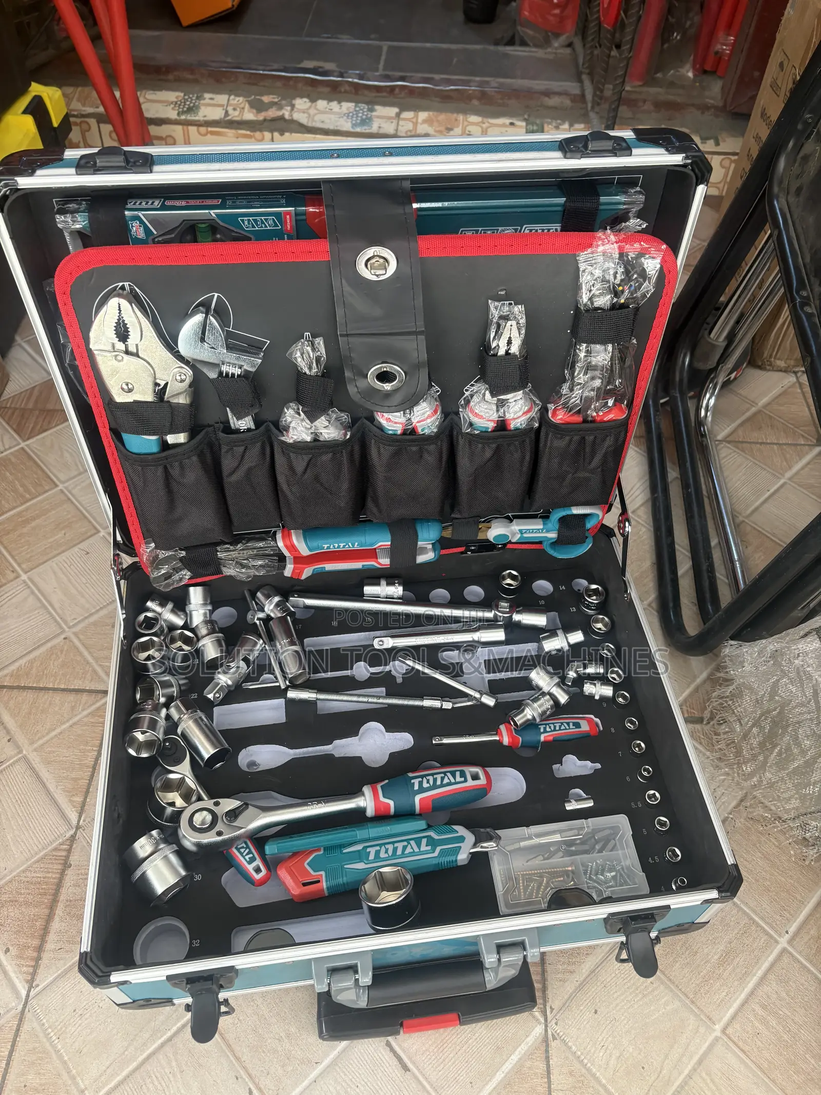 Total 147pcs Tools Box