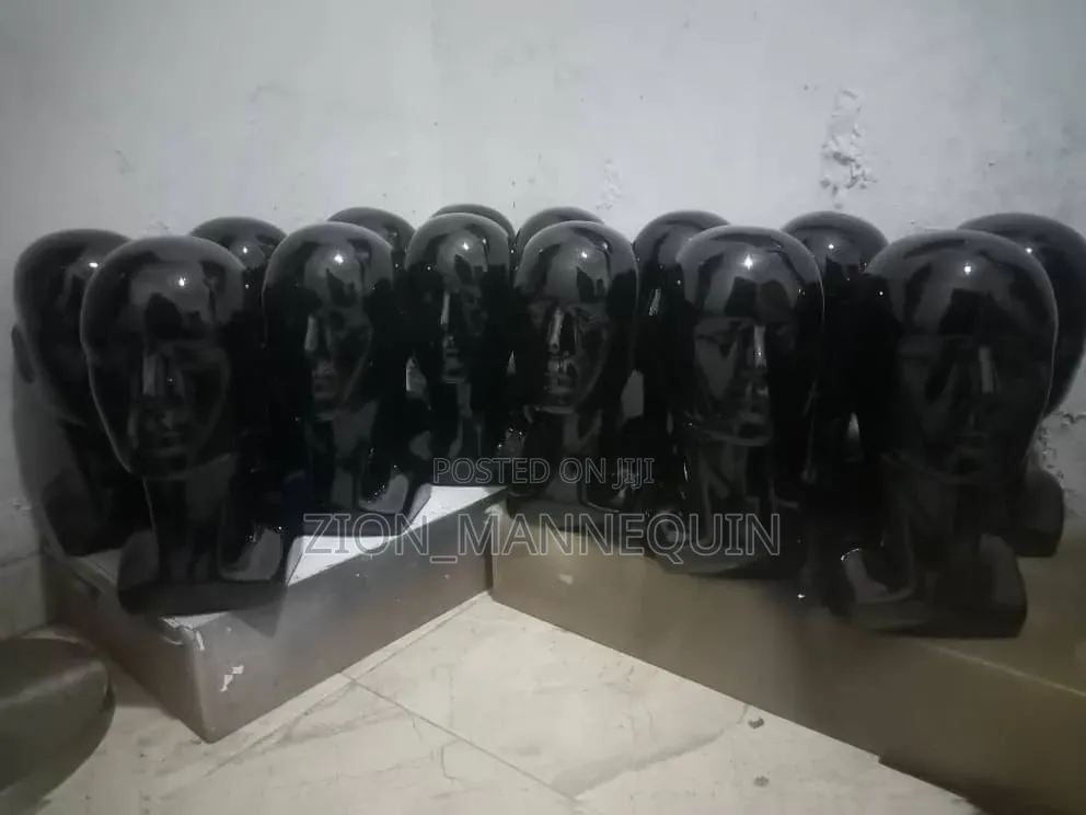 Man Dummy Head