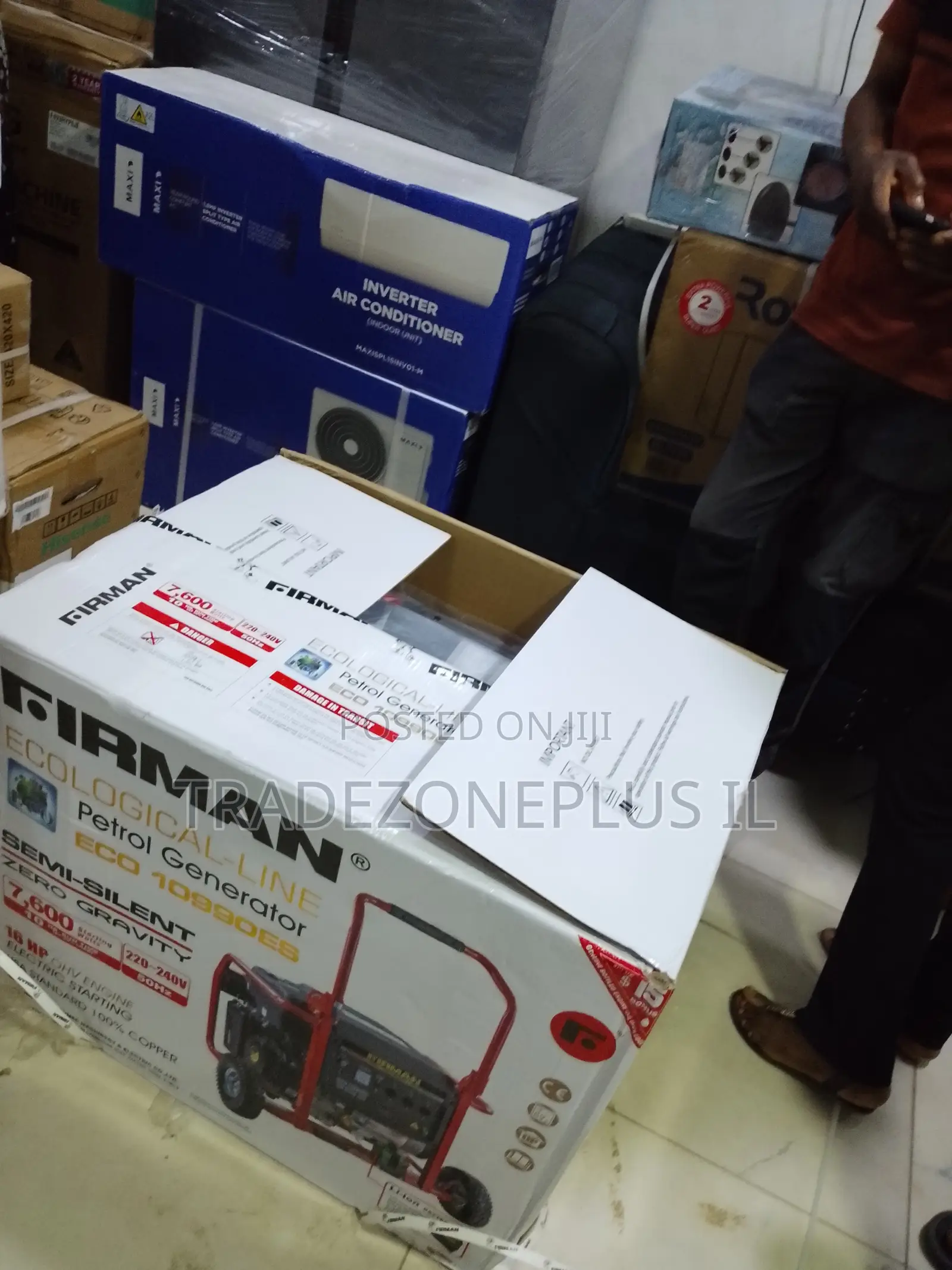 Semi-Silent Petrol Generator With Battery-Powered Starting