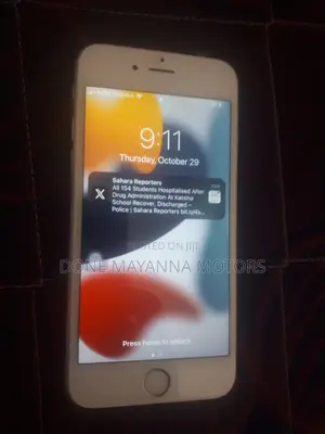 Apple iPhone 6s 64 GB Silver