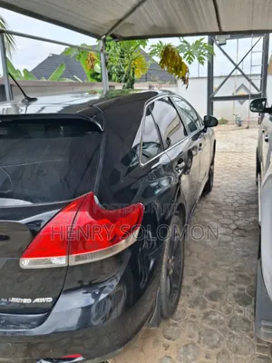 Toyota Venza LE AWD V6 2013 Black