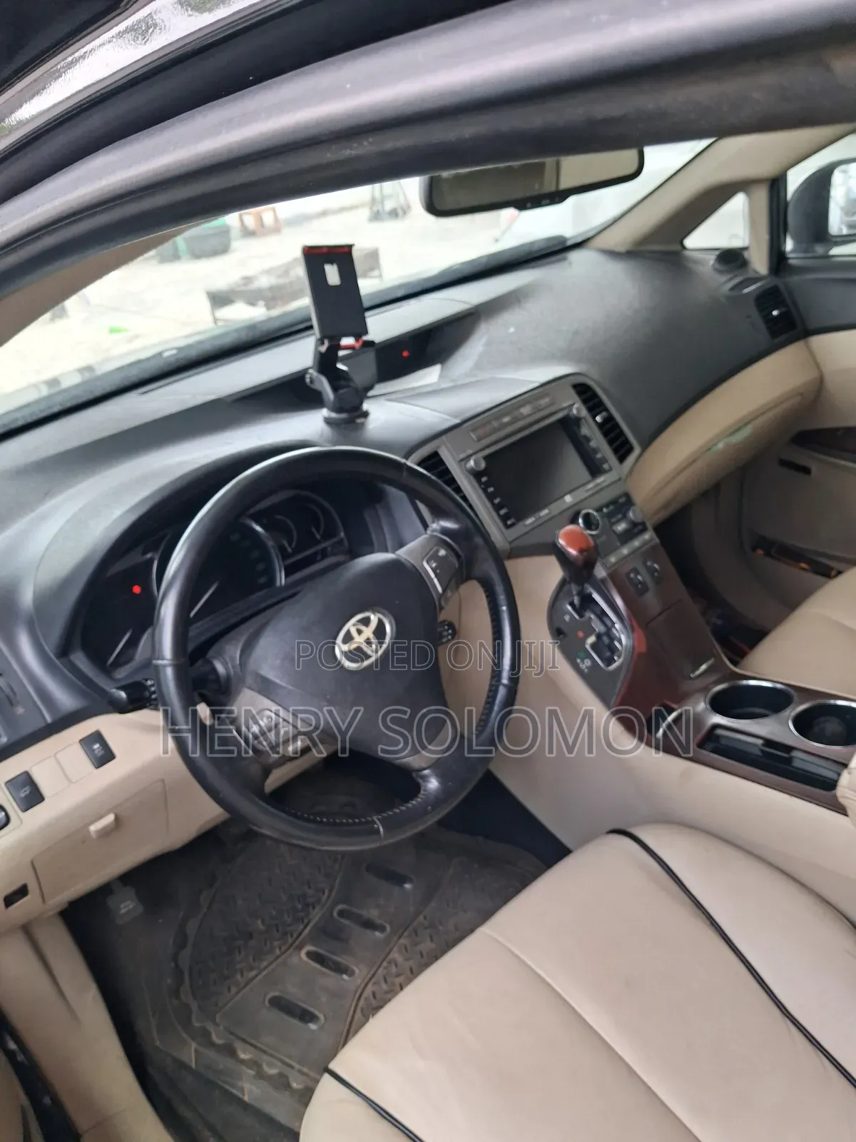 Toyota Venza LE AWD V6 2013 Black