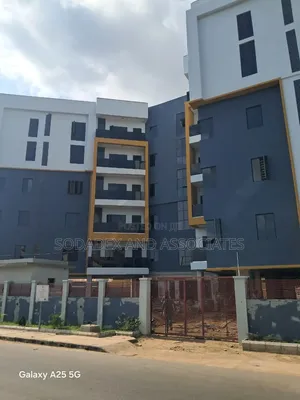 3bdrm Block of Flats in Gra for sale