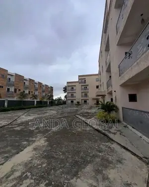 3bdrm Block of Flats in Ikeja GRA for sale