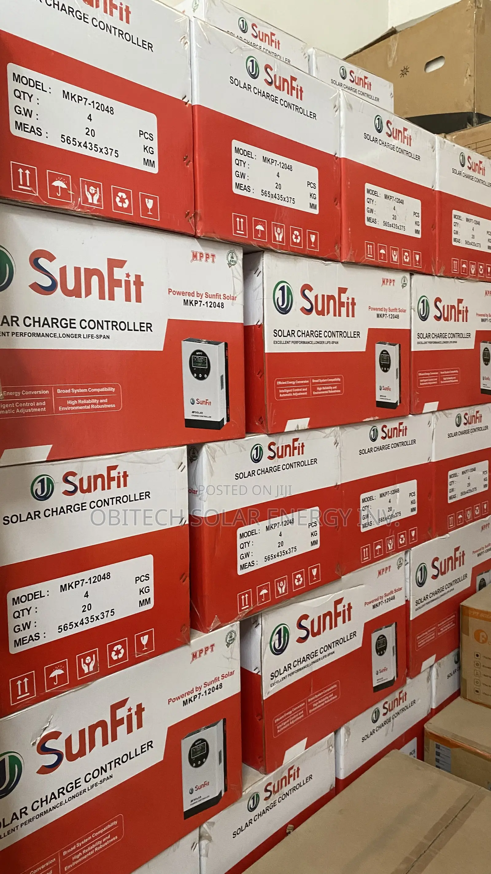120A MPPT Solar Charge Controller