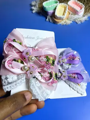 2 in 1 Embroidered Bow Hair Clip