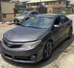 Toyota Camry 2014 Gray