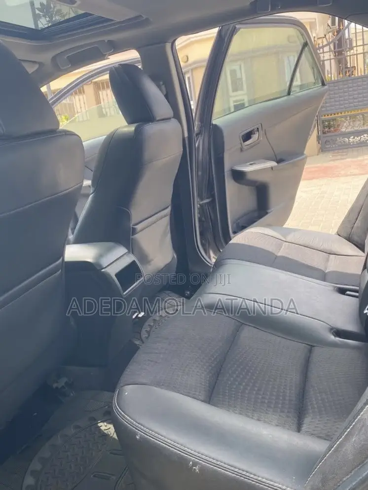 Toyota Camry 2014 Gray