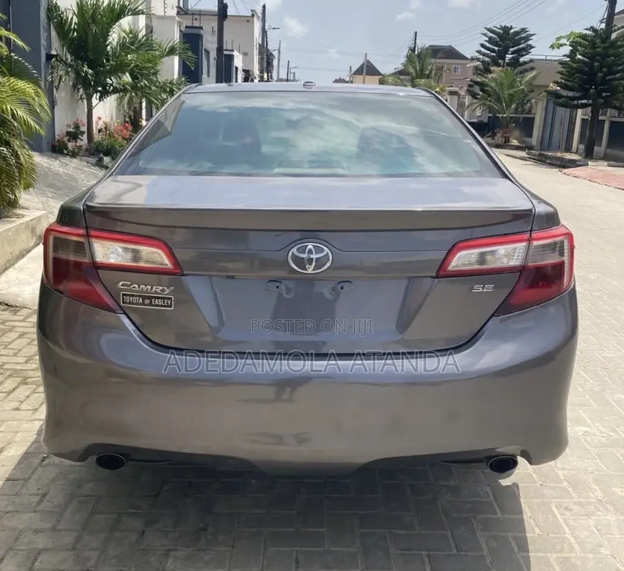 Toyota Camry 2014 Gray