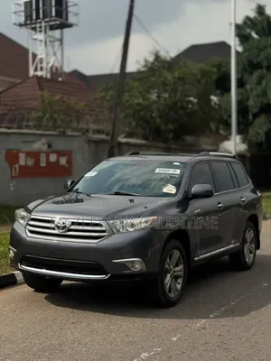 Toyota Highlander 2013 Gray