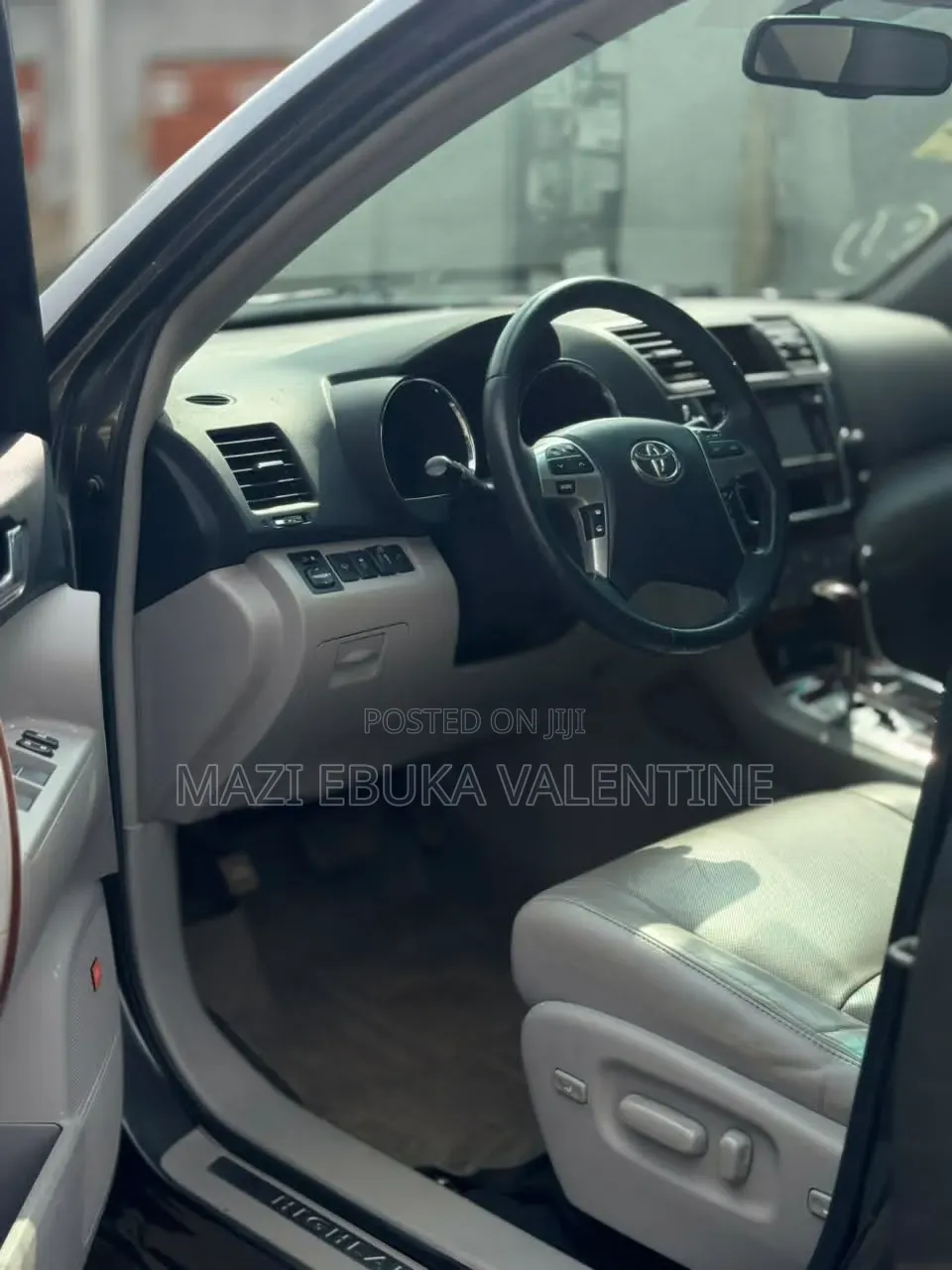 Toyota Highlander 2013 Gray