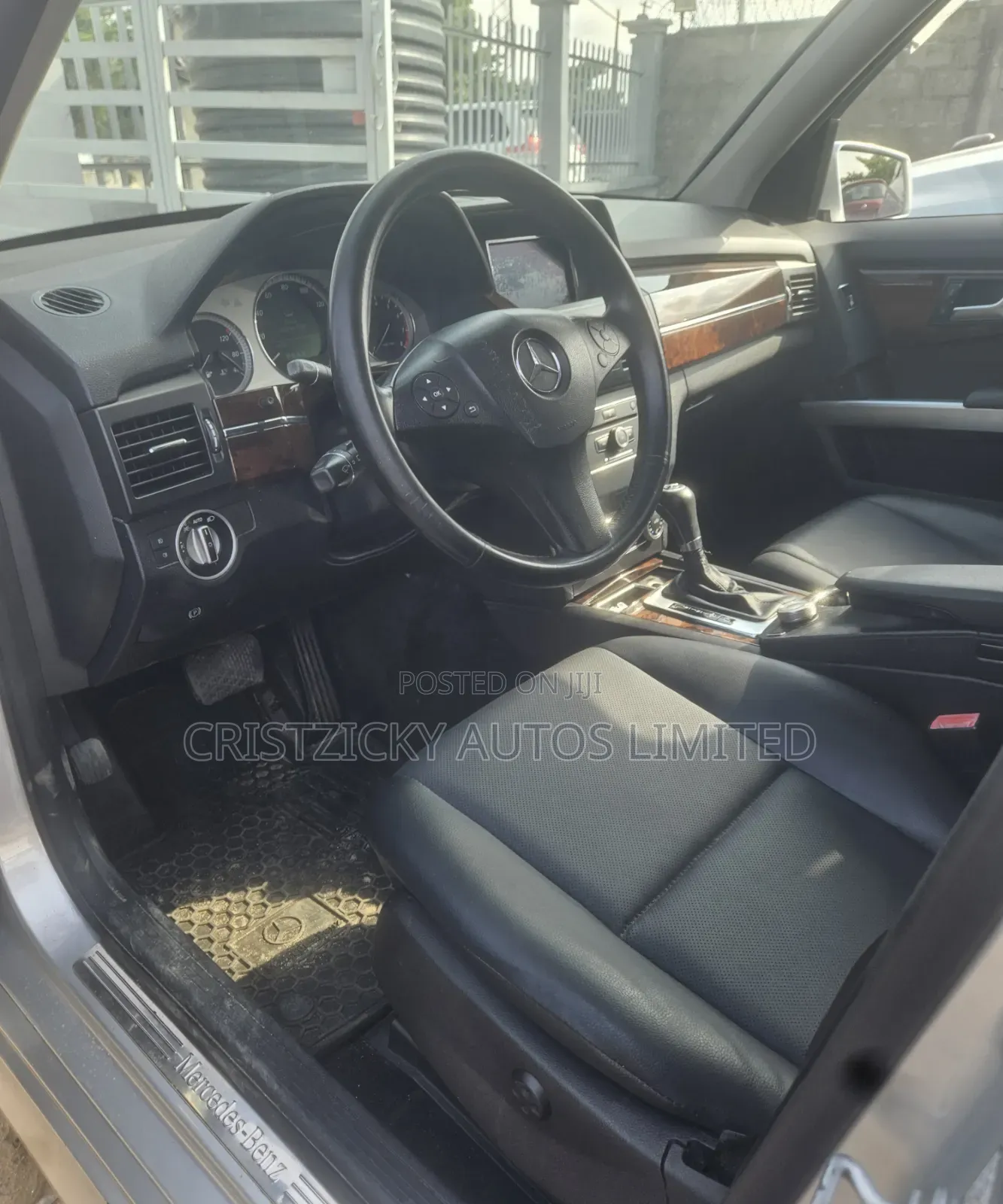 Mercedes-Benz GLK-Class 2012 Silver