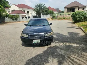 Toyota Camry SE 4dr Sedan (2.4L 4cyl 4A) 2002 Black