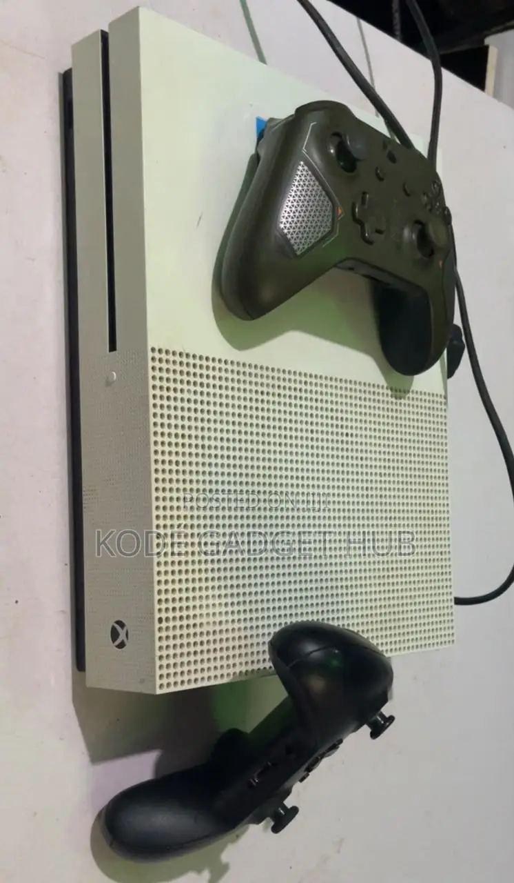 Microsoft Xbox 1s