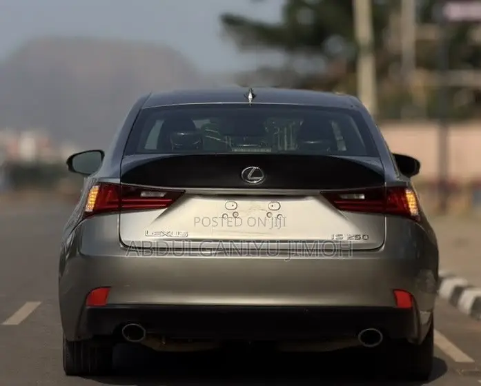 Lexus IS 250 2014