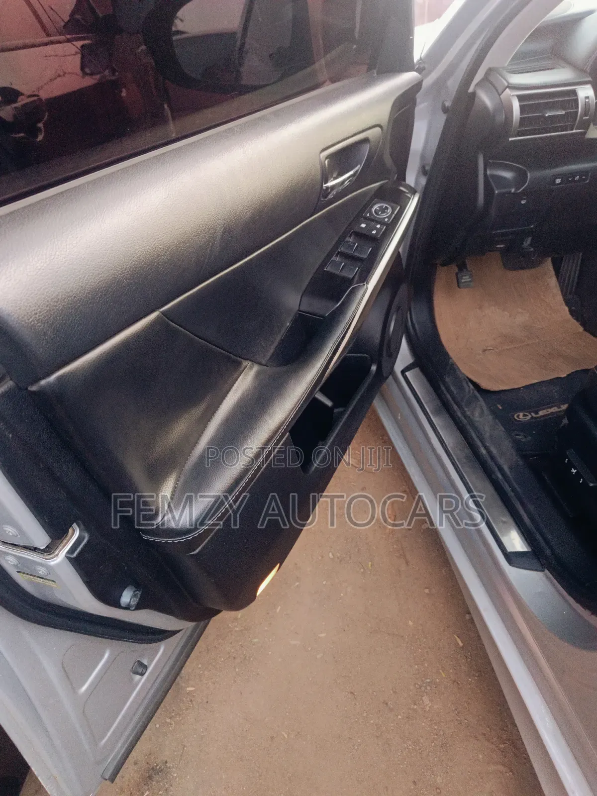 Lexus IS 2014 Silver