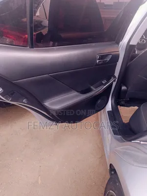 Lexus IS 2014 Silver