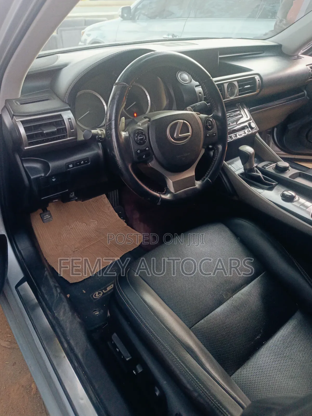 Lexus IS 2014 Silver