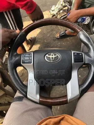 Complete Steering Wheel Toyota Parado 2015 Now Available