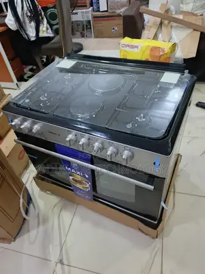 Modern Six-Burner Maxi Cooker for Home Chefs