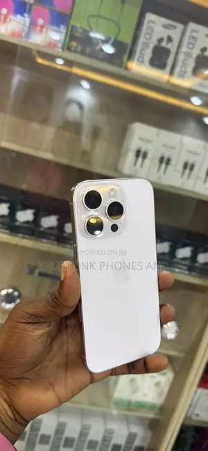 Apple iPhone 16 Pro 128 GB Silver