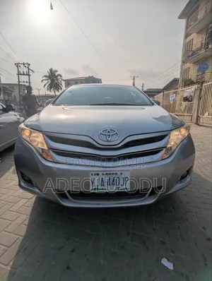 Toyota Venza XLE 2015 Silver