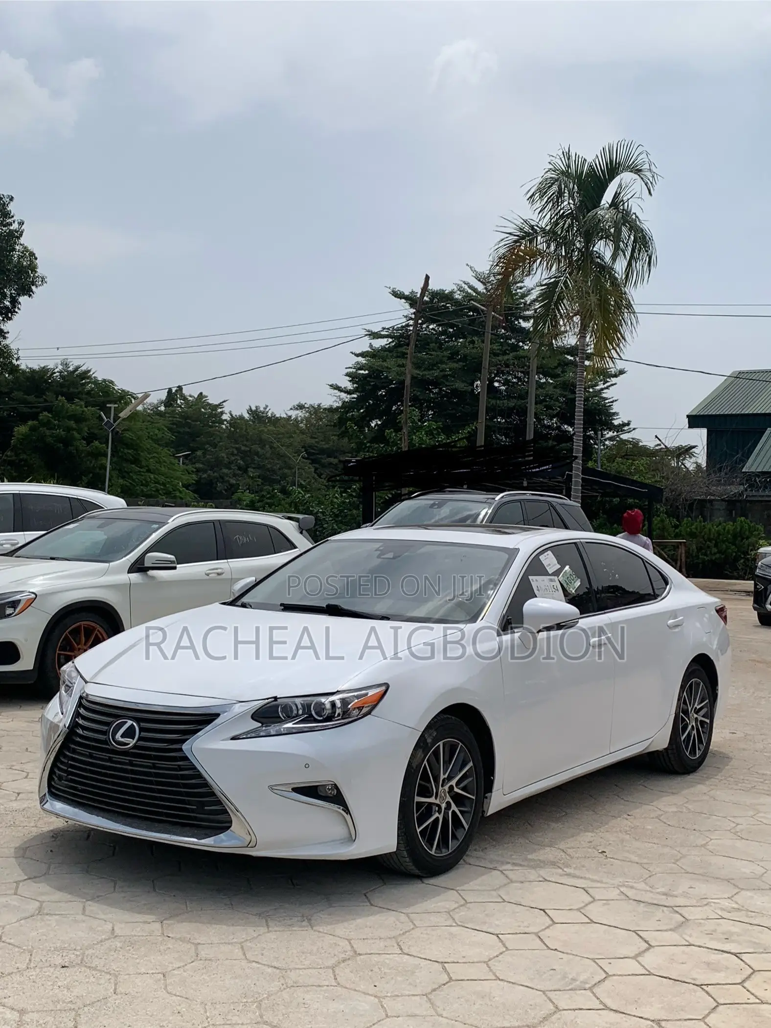 Lexus ES 2016 White