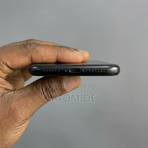 Apple iPhone X 64 GB Black
