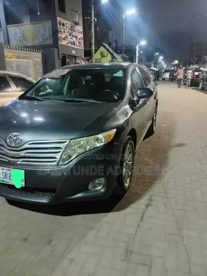 Toyota Venza LE 2012 Gray