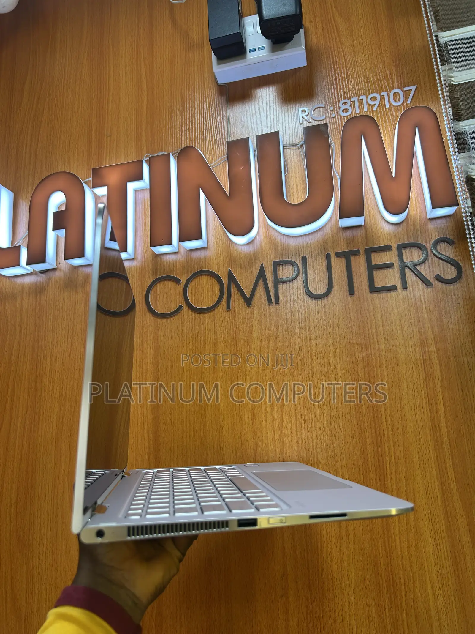 Laptop HP Spectra 13 8GB Intel Core i7 SSD 256GB