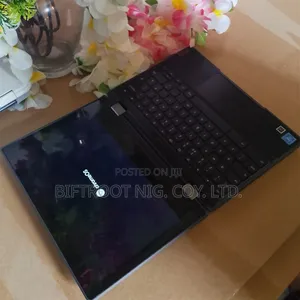 Laptop Lenovo 300e 4GB Intel SSD 32GB