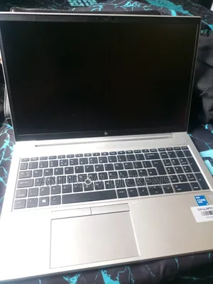 Laptop HP EliteBook 850 G8 16GB Intel Core i5 HDD+SSD 256GB