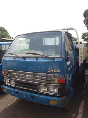 Toyota Dyna 200 Driect Hand With 3rz Injector Engine Petrol