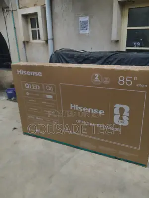 Hisense 85Q6Q 85-Inch Modern Home Display