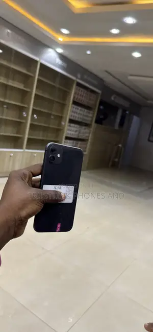 Apple iPhone 11 128 GB Black