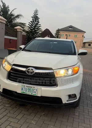 Toyota Highlander Limited Platinum V6 4x2 (3.5L 6cyl 6A) 2016 White