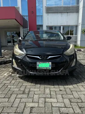 Hyundai Elantra GLS Sedan FWD (1.8L 4cyl 6A) 2013 Black
