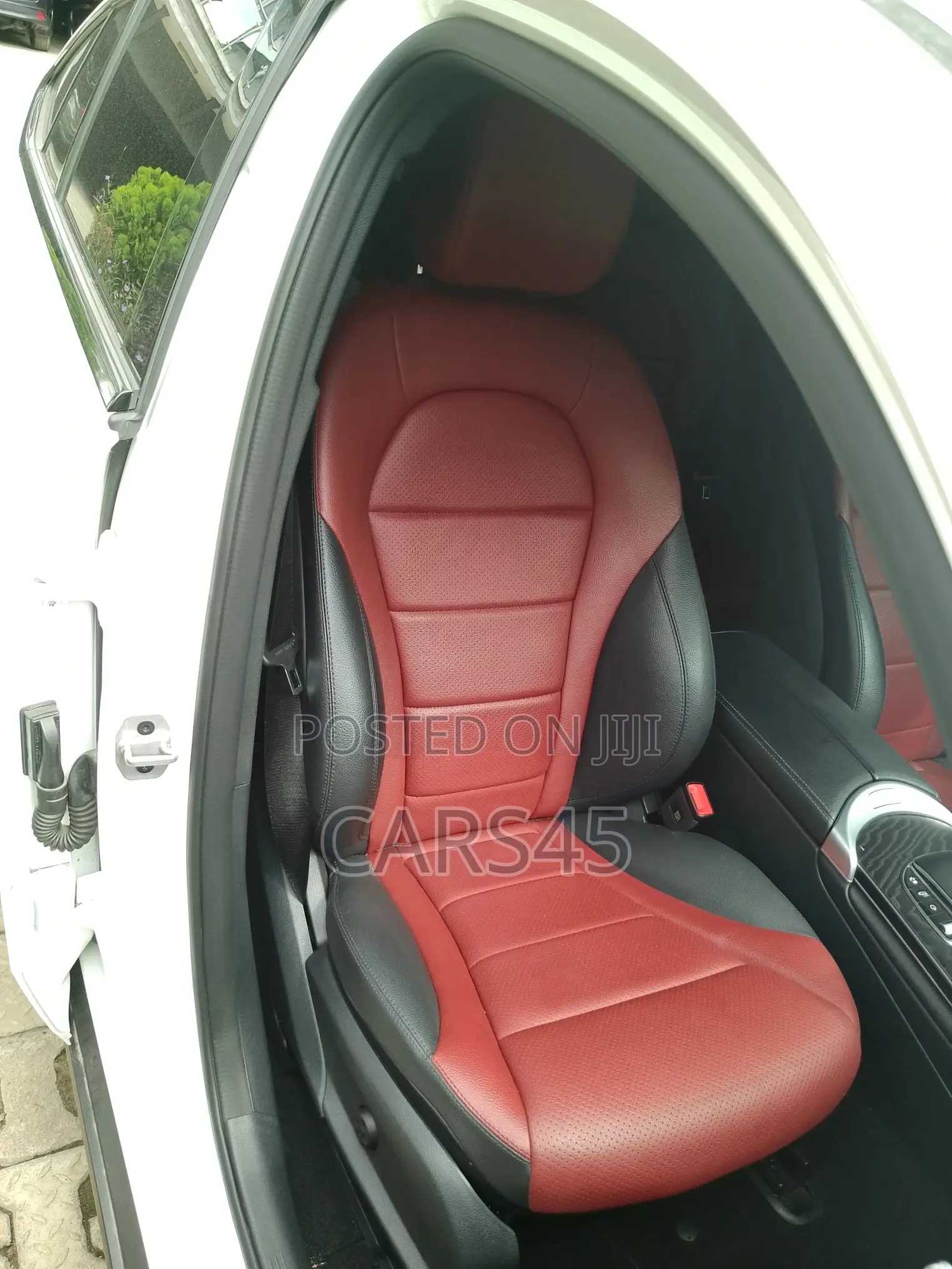 Mercedes-Benz GLC-Class 2022 White