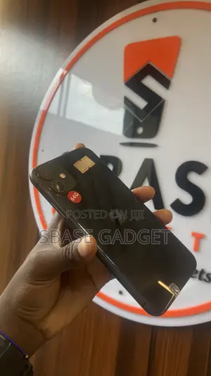 Apple iPhone 11 64 GB Black