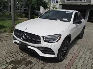 Mercedes-Benz GLC-Class 2022 White