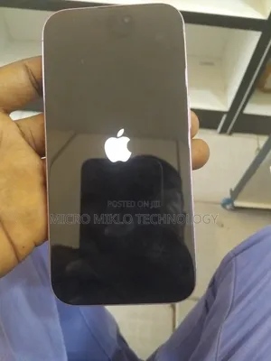 Apple iPhone 16e 128 GB Purple