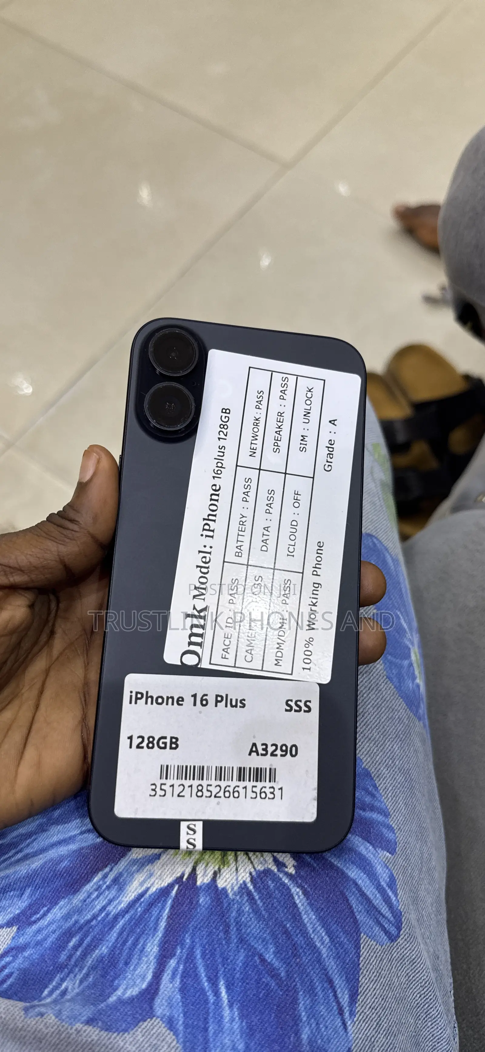 Apple iPhone 16 Plus 128 GB Black