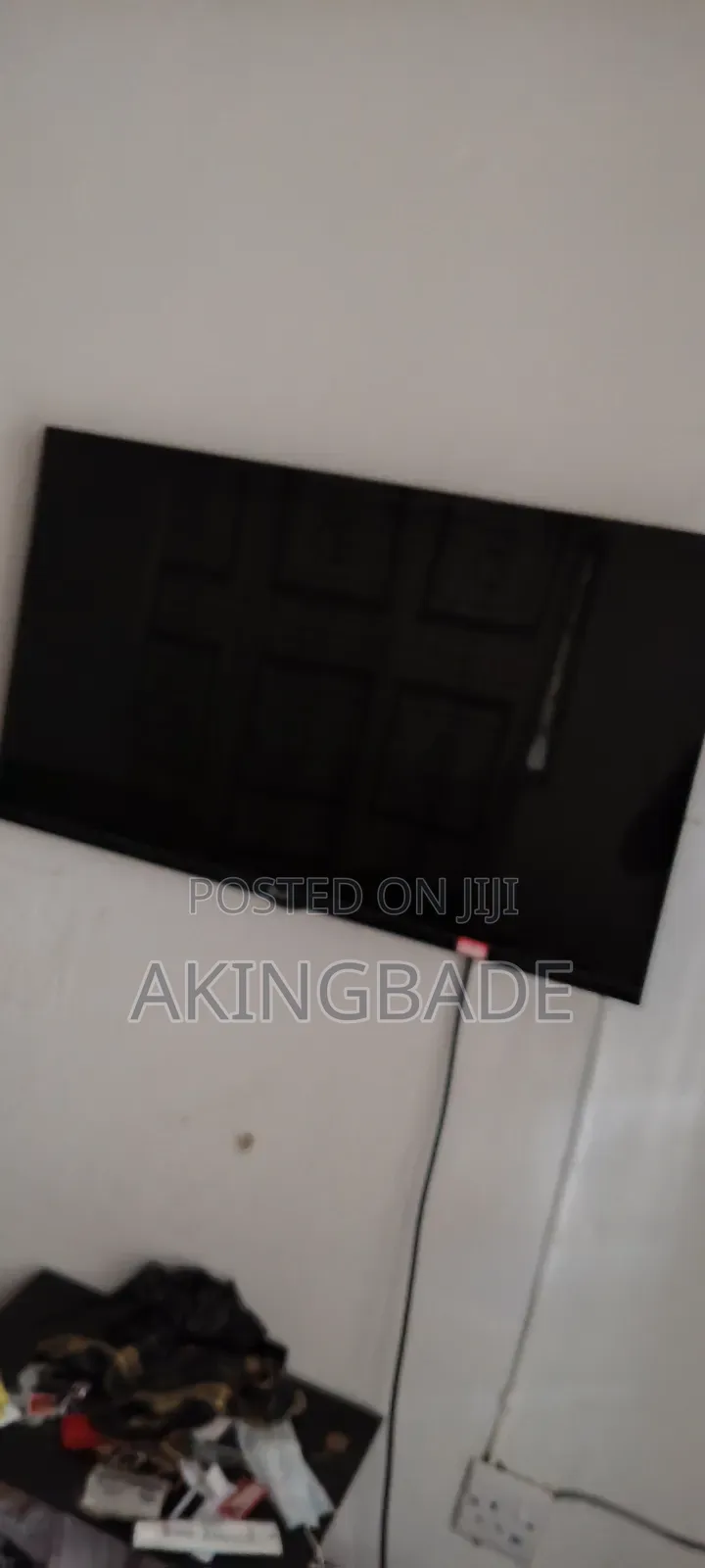 32 Inches Smart Android TV