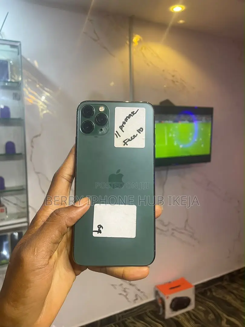 Apple iPhone 11 Pro Max 64 GB Green