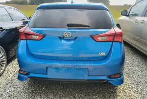 Scion iM Base 2016 Blue