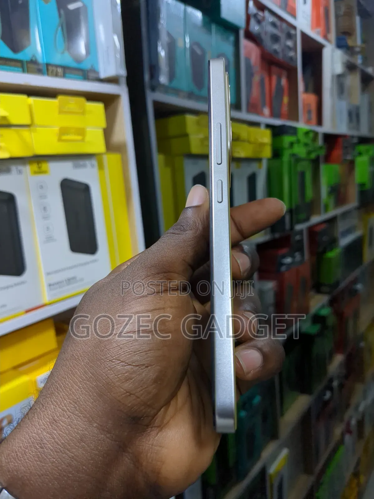 Vivo V25 128 GB Orange