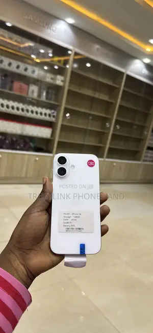 Apple iPhone 16 128 GB White