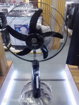 ZYRE 18" Rechargeable Fan Black Colour