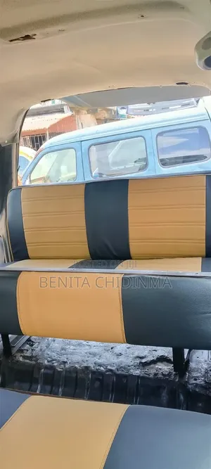 Suzuki Every 2019 Yellow
